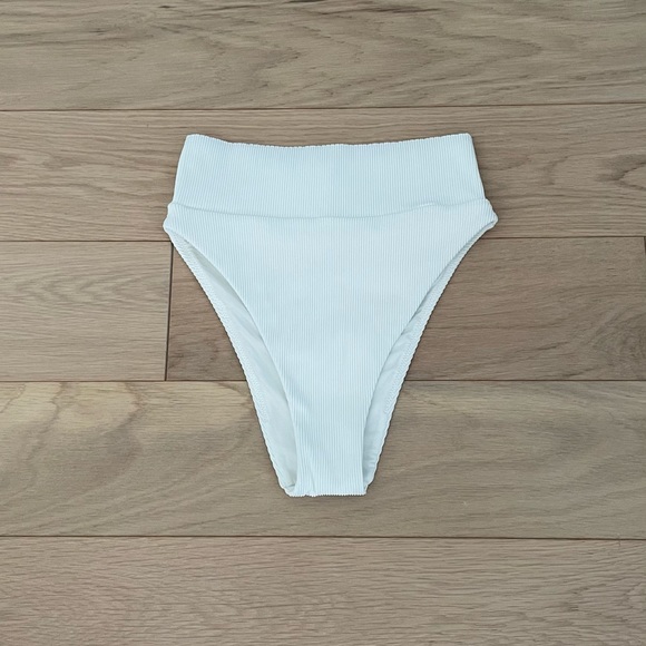 So much fun stuff ❤️❤️❤️ - Picture 13 of 16